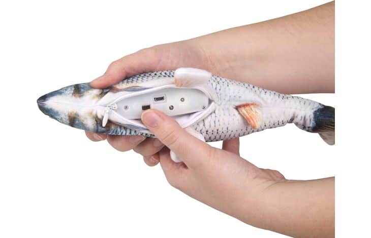 Poisson électronique à queue mobile pour chat – image 2