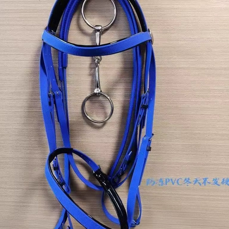 Filet en PVC avec rênes réglables pour cheval – vue 6