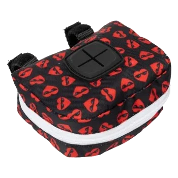 Distributeur de sacs à crottes pour chien FuzzYard Heartbreaker