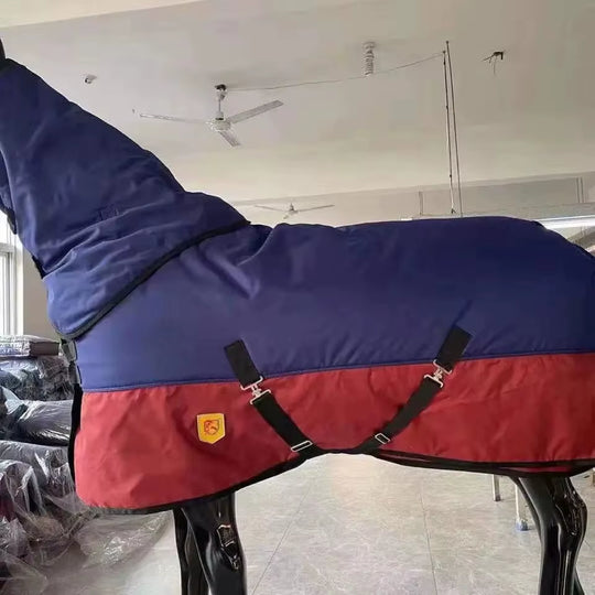 Couverture d'hiver imperméable pour cheval avec couvre-cou