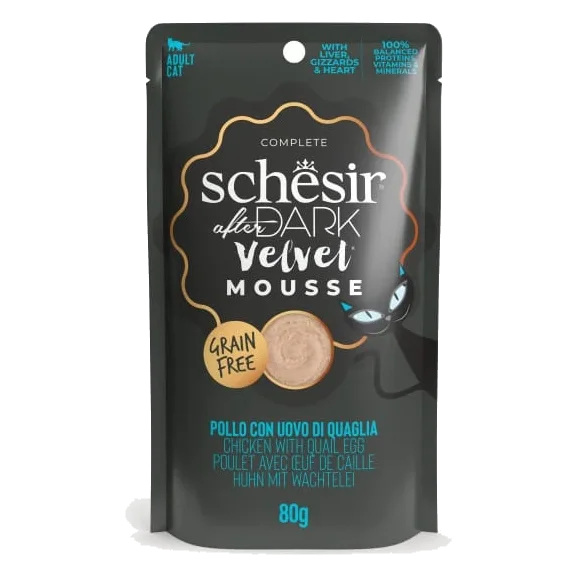 Pâtée chat Schesir After Dark Velvet poulet avec œuf de caille, sachet 80 g